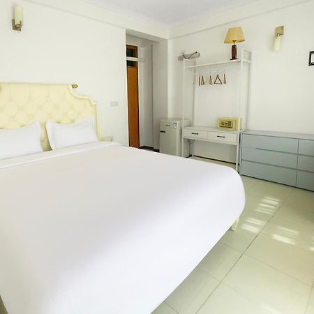 Panda Holiday 中国酒店 中国餐厅 Vx Gsundindi Rasdhoo Екстериор снимка